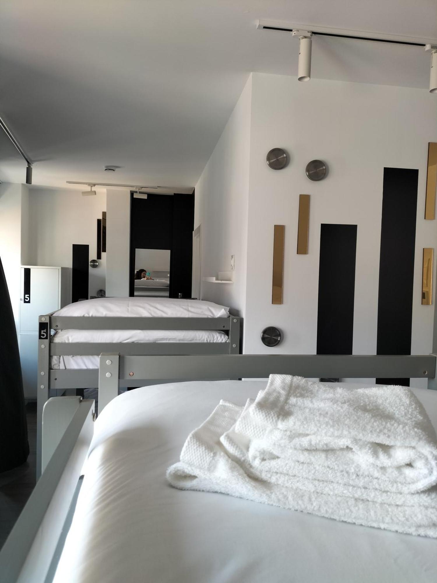 Hostel Alicante A-Cero Living Buitenkant foto